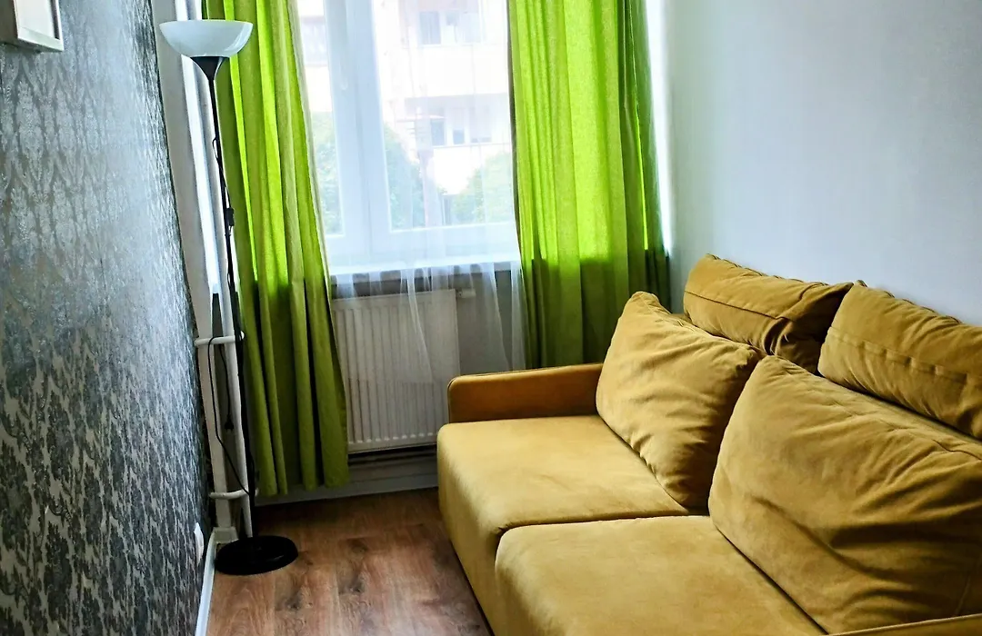 Ursus Rooms-Self Check-In-1